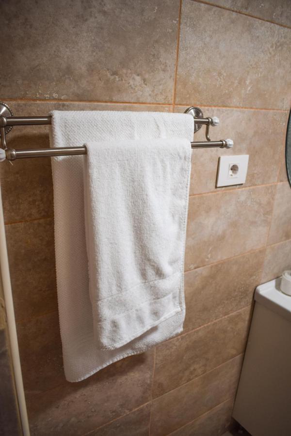 B House Rooms Яш Екстериор снимка